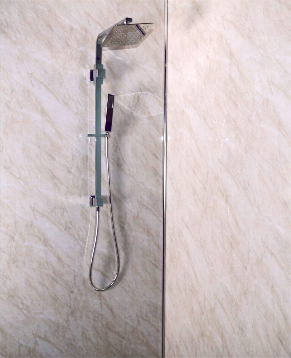 Sahara Gold shower panels